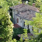 Сasa de vacaciones In Carlotte Mit Eigenem Garten By Interhome Lazise