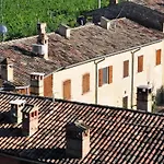 In Carlotte Mit Eigenem Garten By Interhome * Lazise