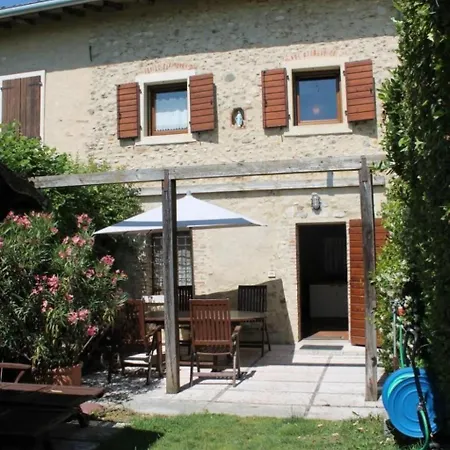 Holiday home In Carlotte Mit Eigenem Garten By Interhome *