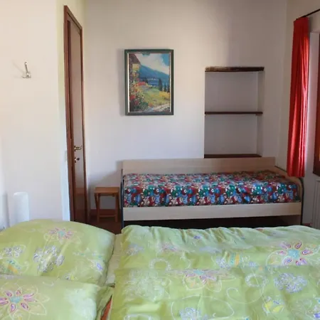 Holiday home In Carlotte Mit Eigenem Garten By Interhome *